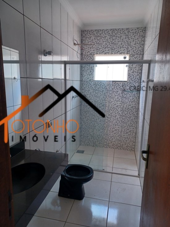 casa-venda-piumhi-mg-1024459