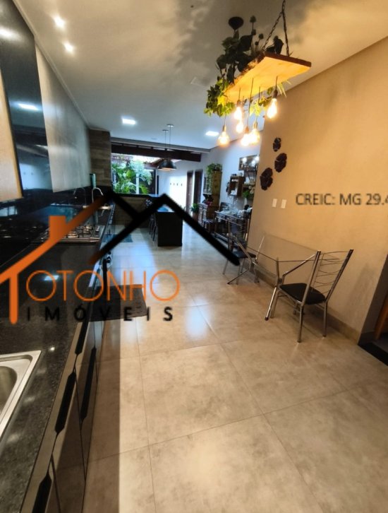 casa-venda-piumhi-mg-1024472