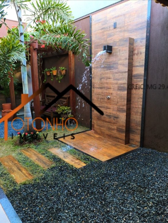 casa-venda-piumhi-mg-1024475