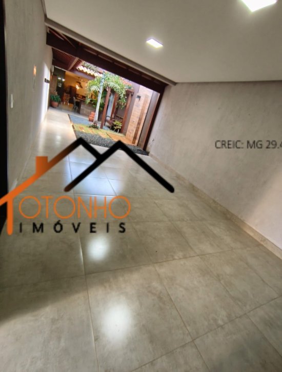 casa-venda-piumhi-mg-1024477