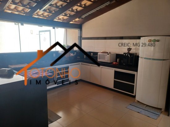 casa-venda-piumhi-mg-1028096