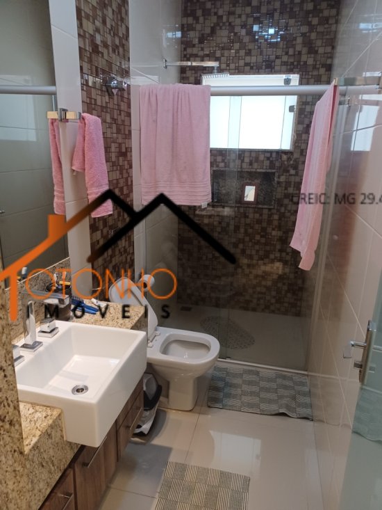 casa-venda-piumhi-mg-1028103