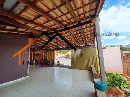 casa-venda-piumhi-mg-841741